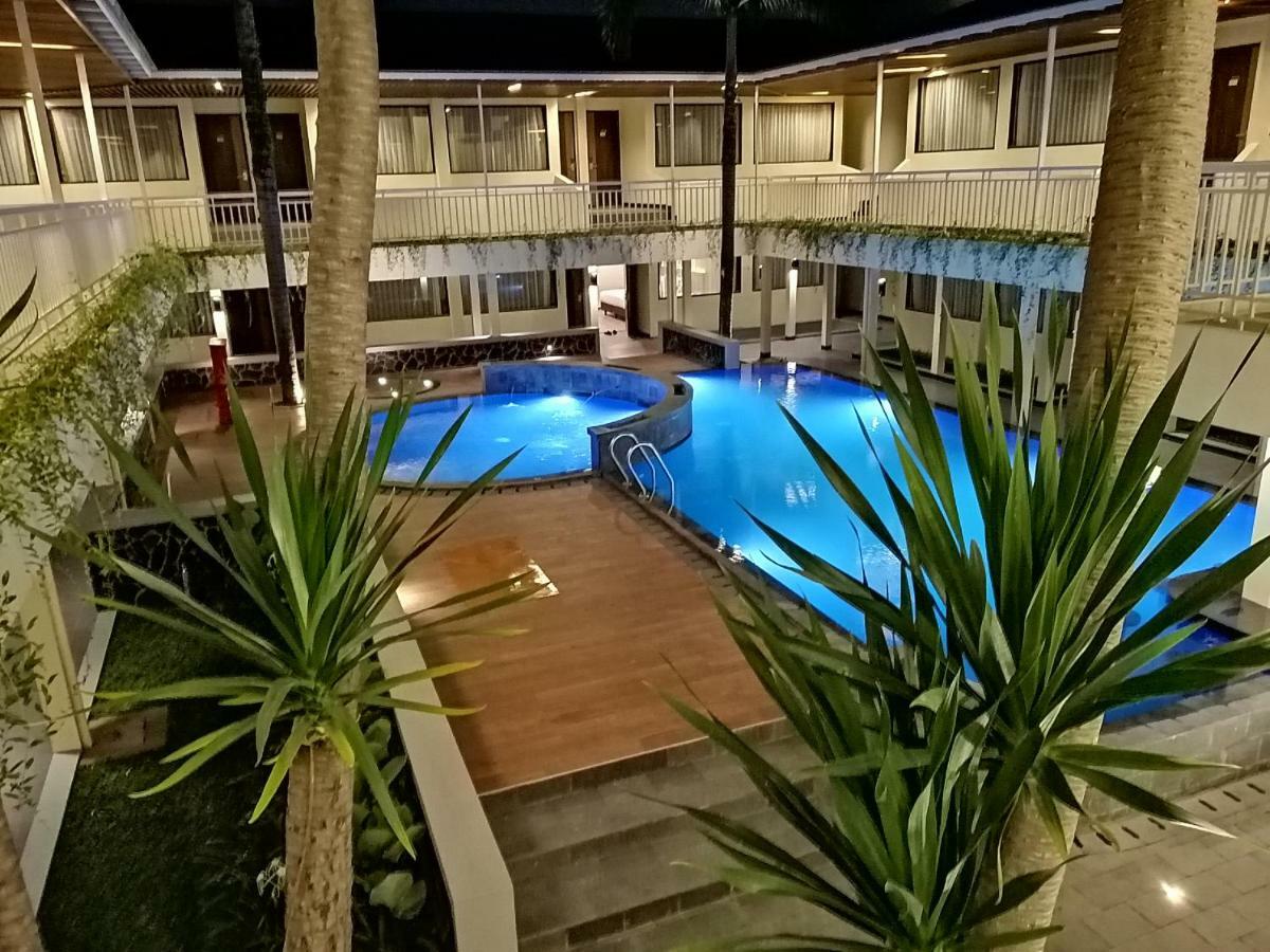 Arkeo Hotel Бандунг Екстер'єр фото